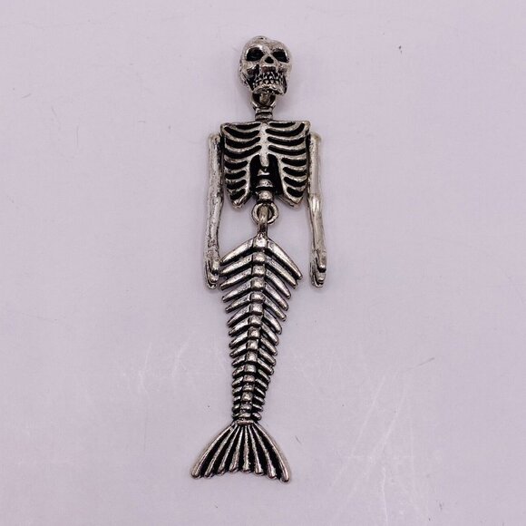 Unbranded Jewelry - Antique Silver Large Skeleton Skull Charm Pendant DIY Jewelry Finding